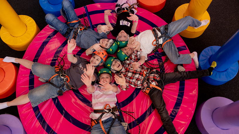 суперприз 100 000 грн Групове відвідування