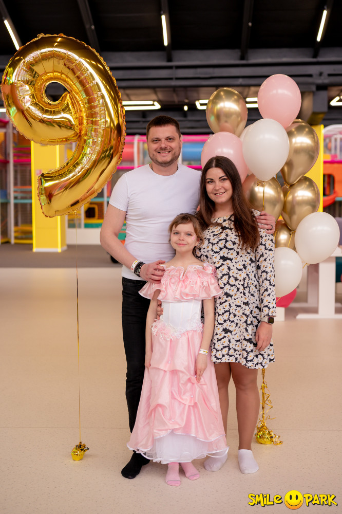 Святкове оформлення кімнати